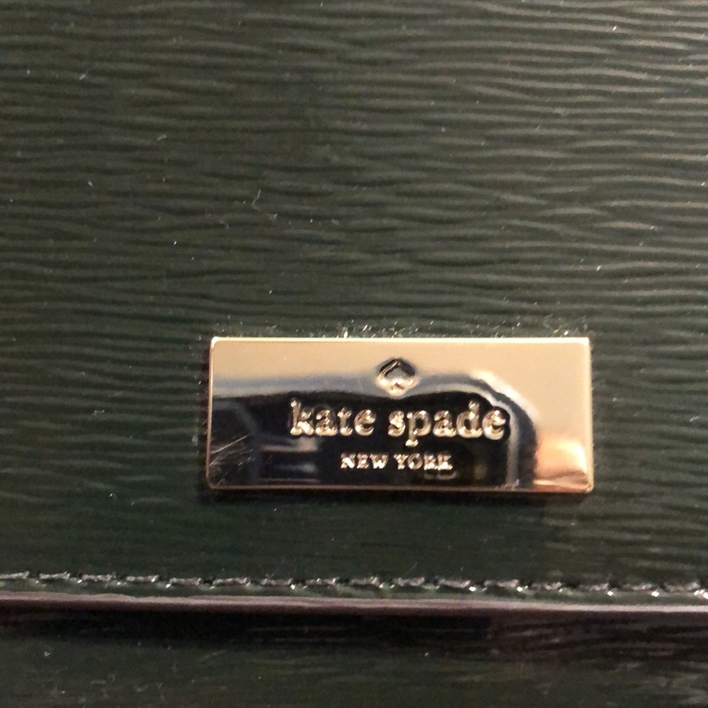 kate spade green patent leather wallet - Picture 4 of 14